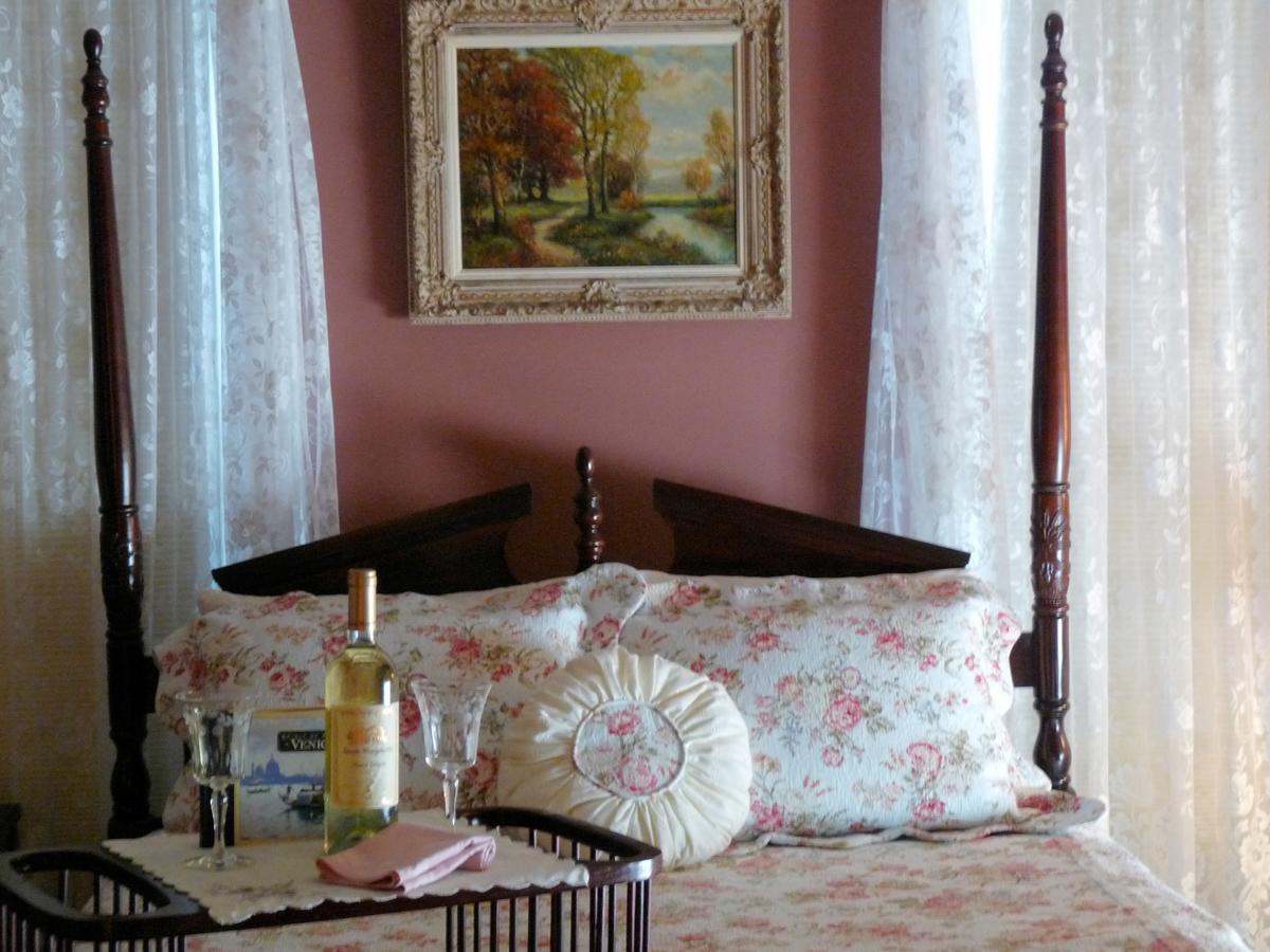 J. D. Thompson Inn Bed And Breakfast Tuckerton ภายนอก รูปภาพ