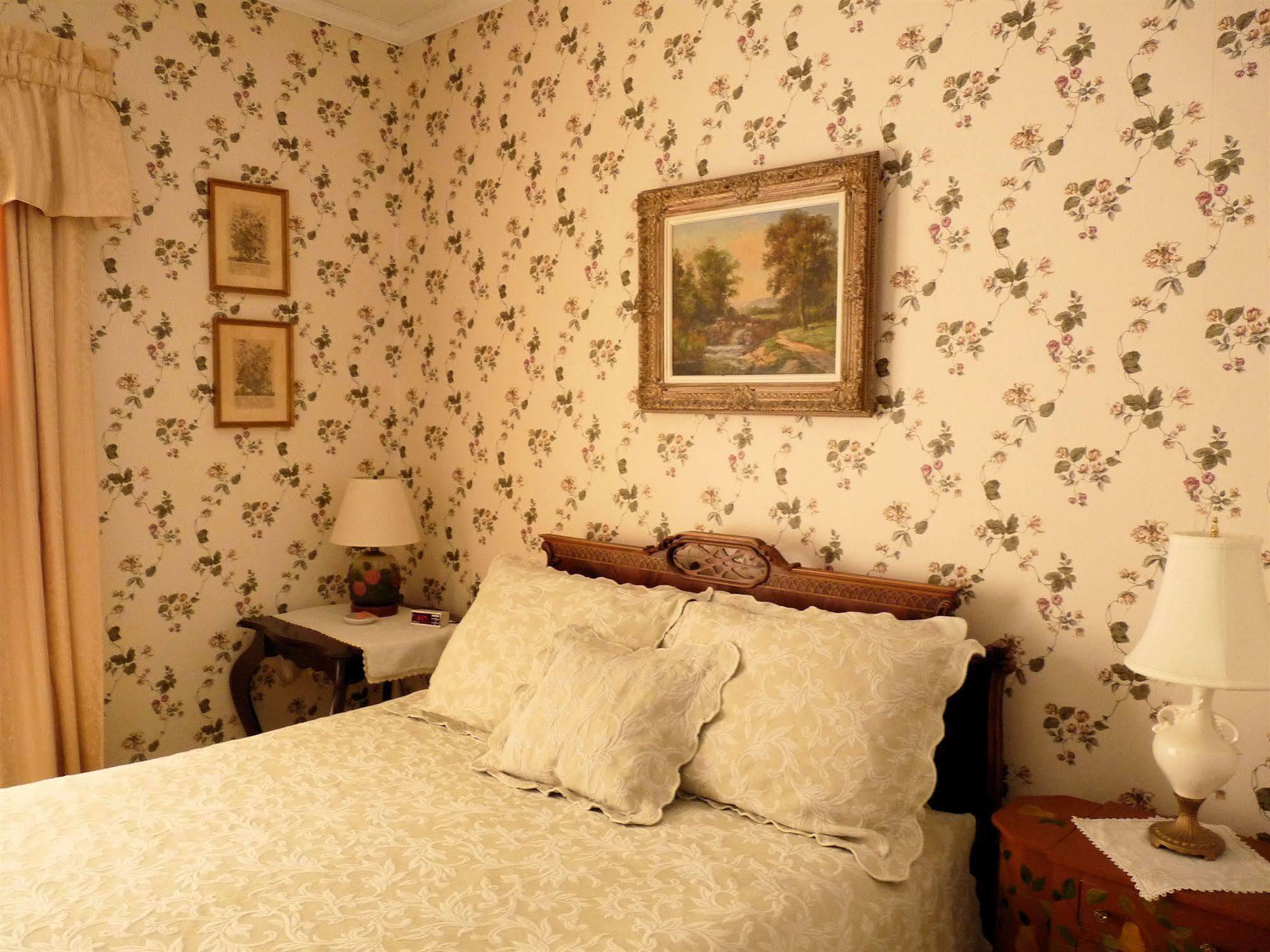 J. D. Thompson Inn Bed And Breakfast Tuckerton ภายนอก รูปภาพ
